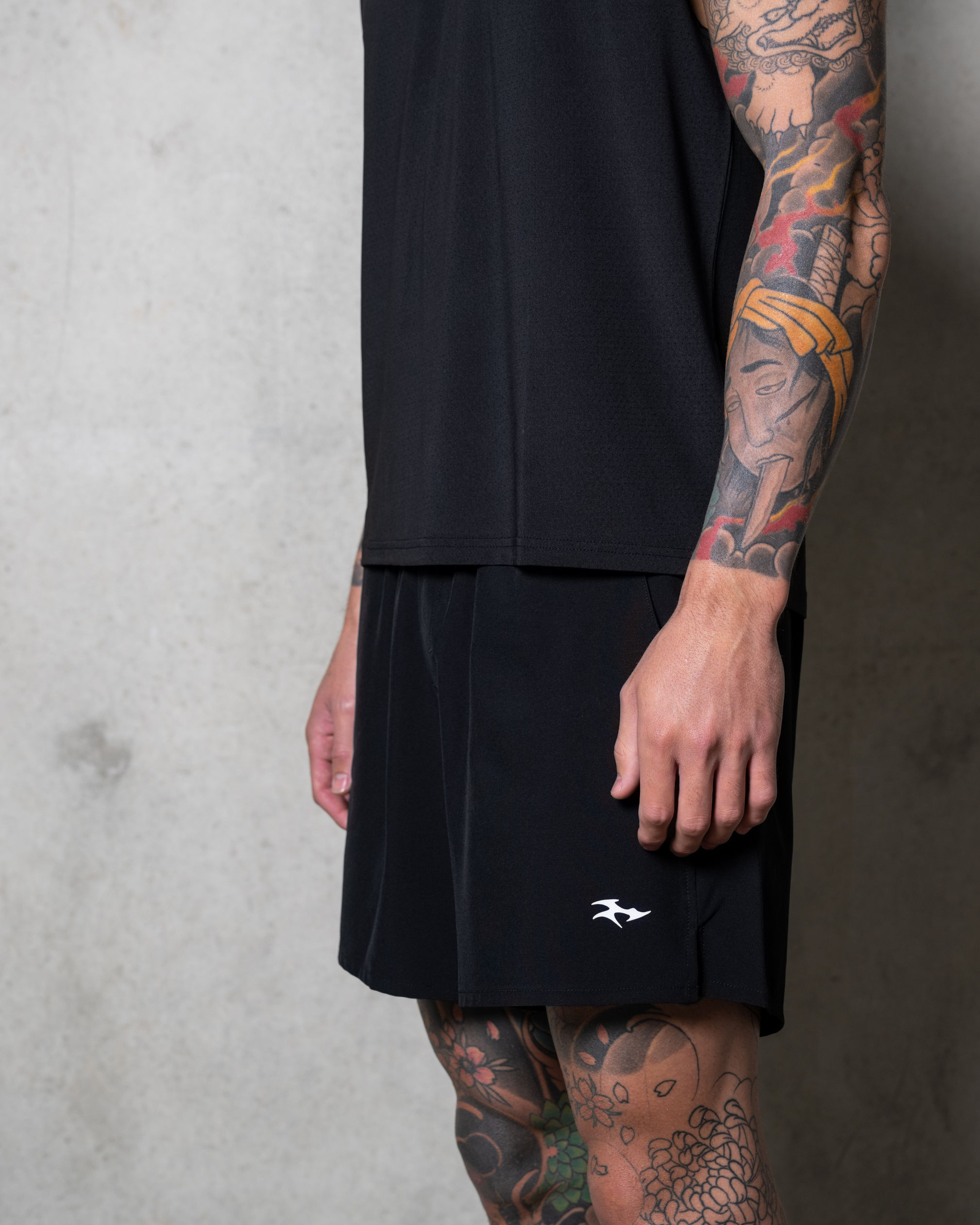 ARC ATHLETIC SHORTS - COAL